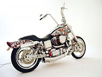 ������� �� ����������� ��� ����������
��������: 1999-WideGlideSilverSkulls-JR_01.jpg
����������: 72
������:	56.9 ��
ID:	22120